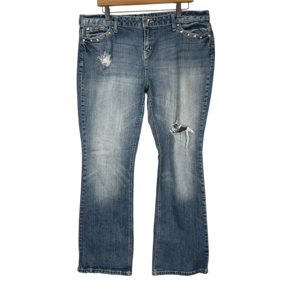 APT 9 Medium Wash Distressed Denim Bootcut Jeans Size 18R